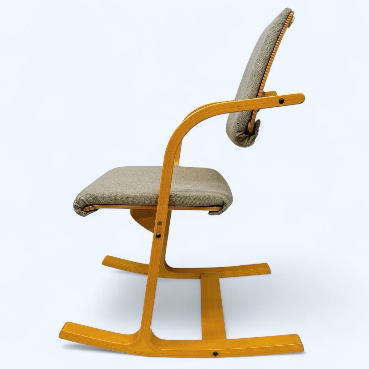 STOKKE ACTULUMストッケ アクチュラム バランスチェア 清掃磨き