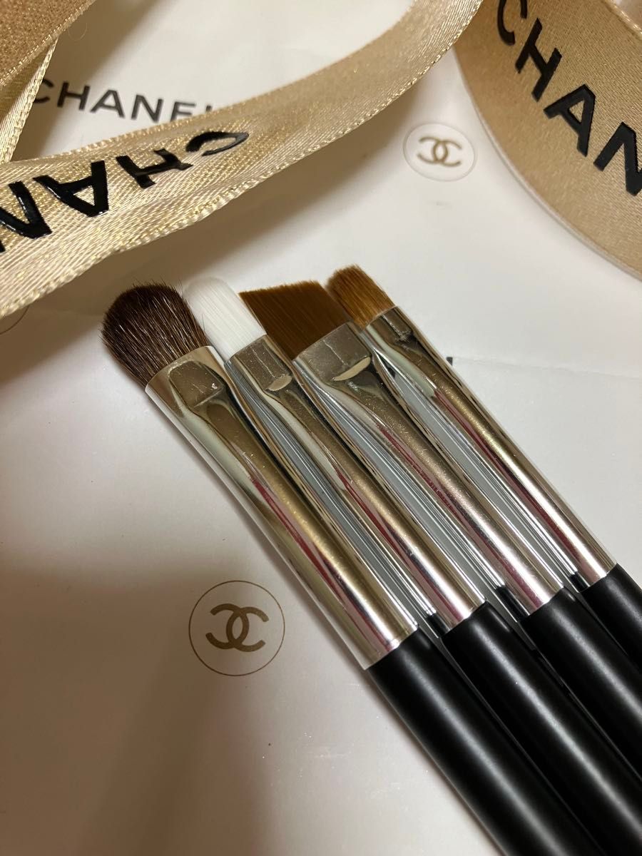 新品 新品 限定 CHANEL レミニドゥ シャネル ブラシ 4本セット メイク