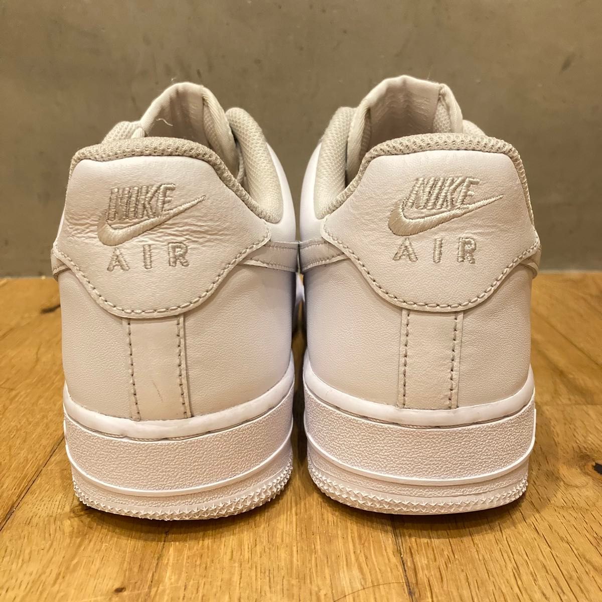 NIKE ナイキ AIR FORCE 1 07 エアフォース1 26 5cm 白｜Yahoo!フリマ