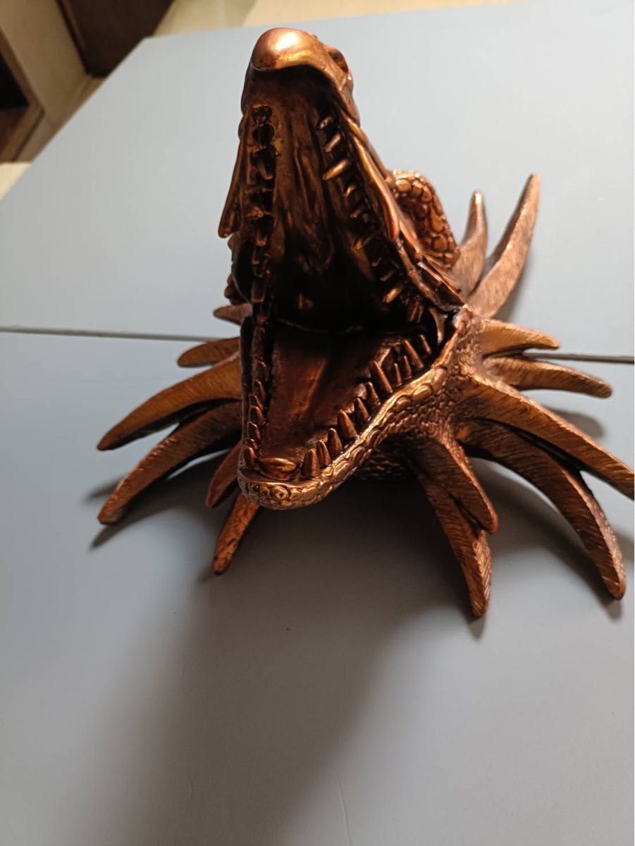 ドラゴンの頭部 壁掛け アンティーク オブジェ 美術品 銅色 アート