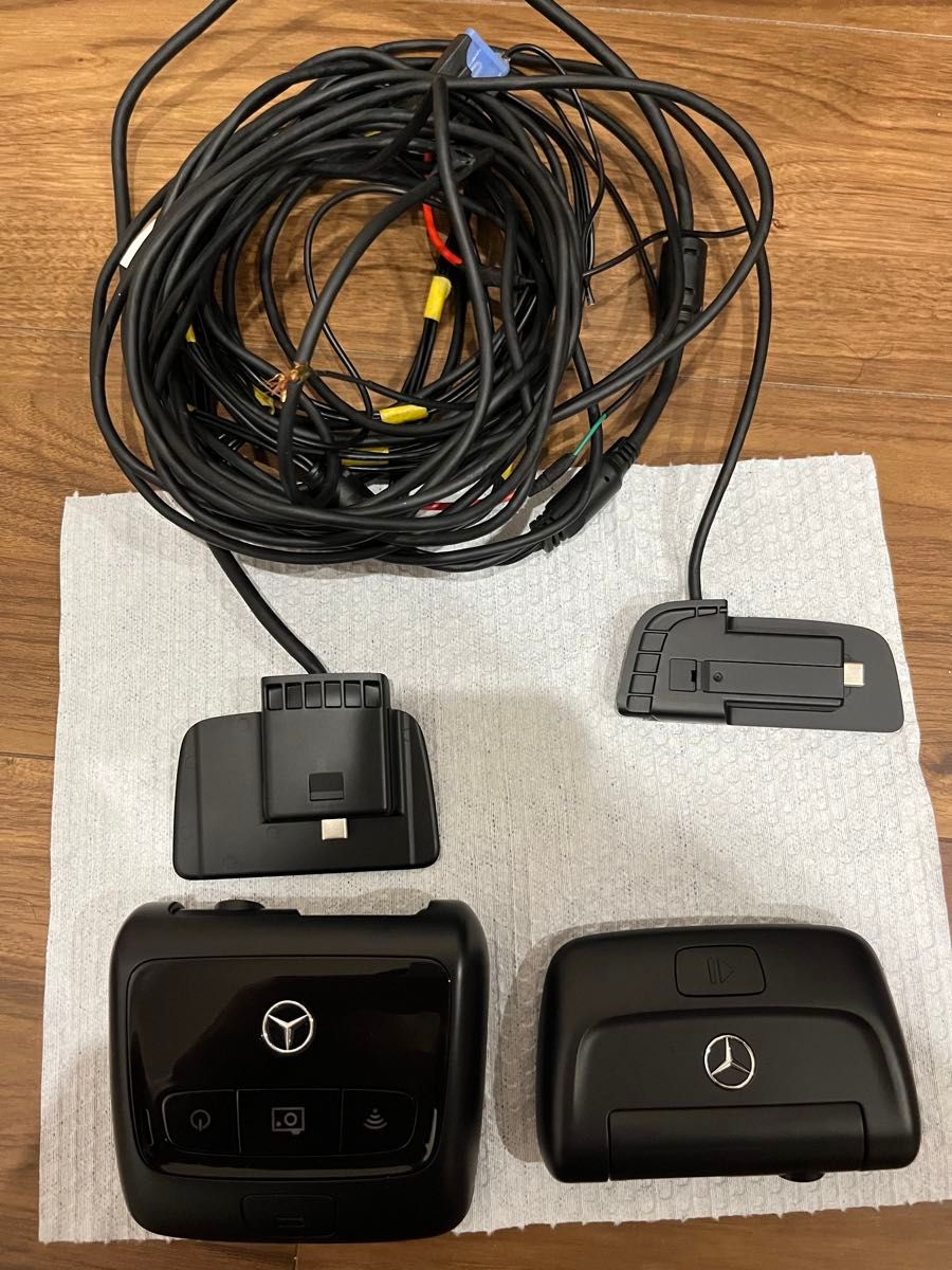 ベンツ純正ドラレコ 前後 mercedes benz dashcam フロント リア