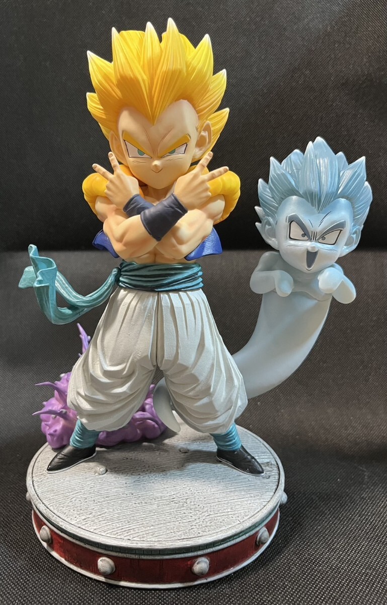 ドラゴンボールZ ゴテンクス スーパーサイヤ人 ゴースト フィギュア 箱