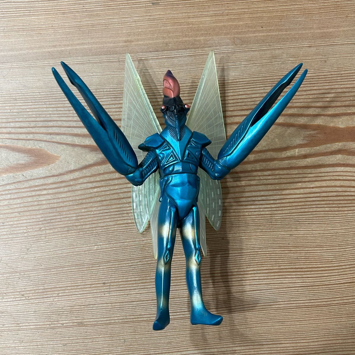 バンダイ パワードモンスターシリーズ サイコバルタン星人 ソフビ