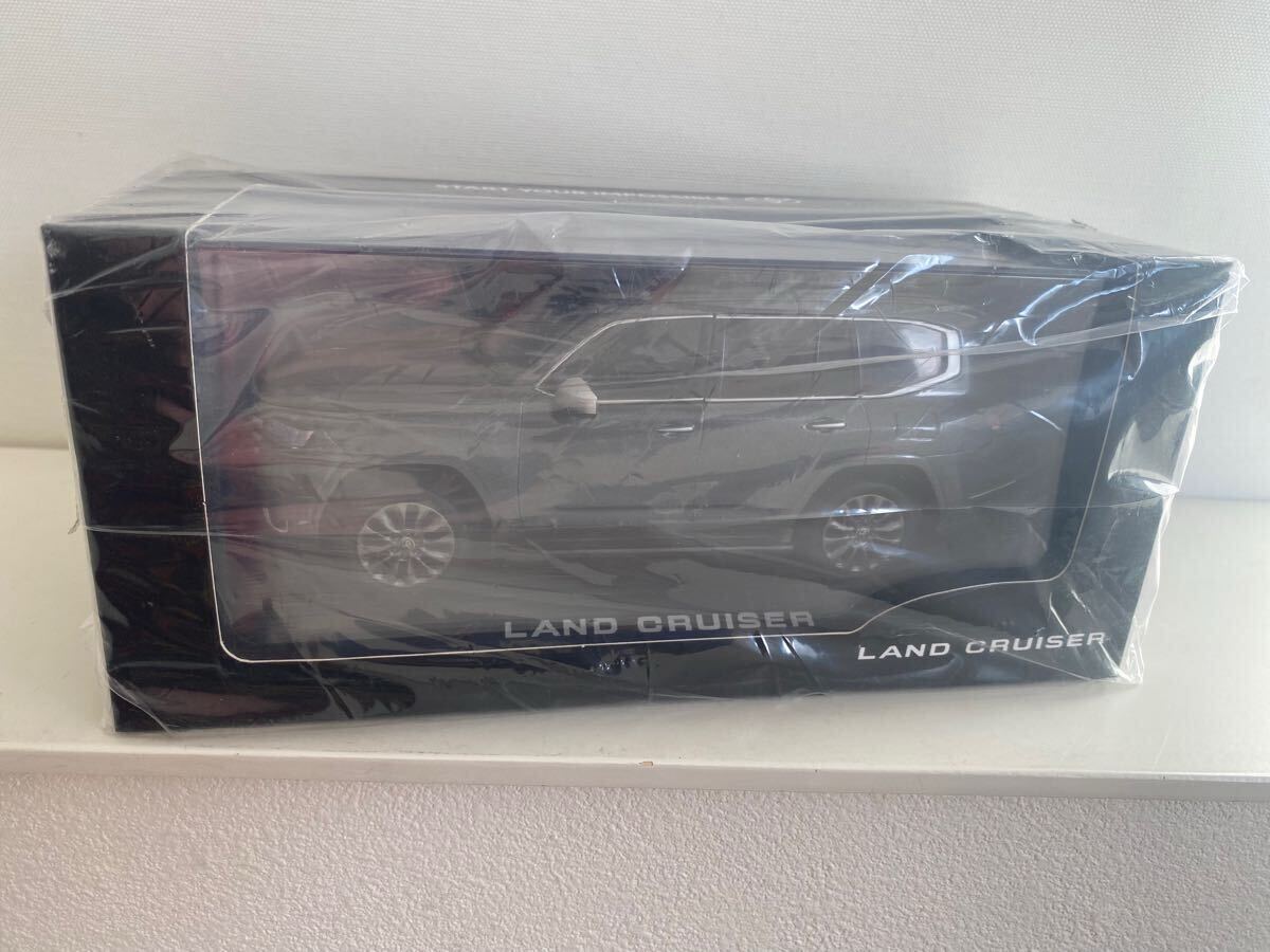 送料込み ランドクルーザー 300 ZX ミニカー トヨタ 1/30 カラー