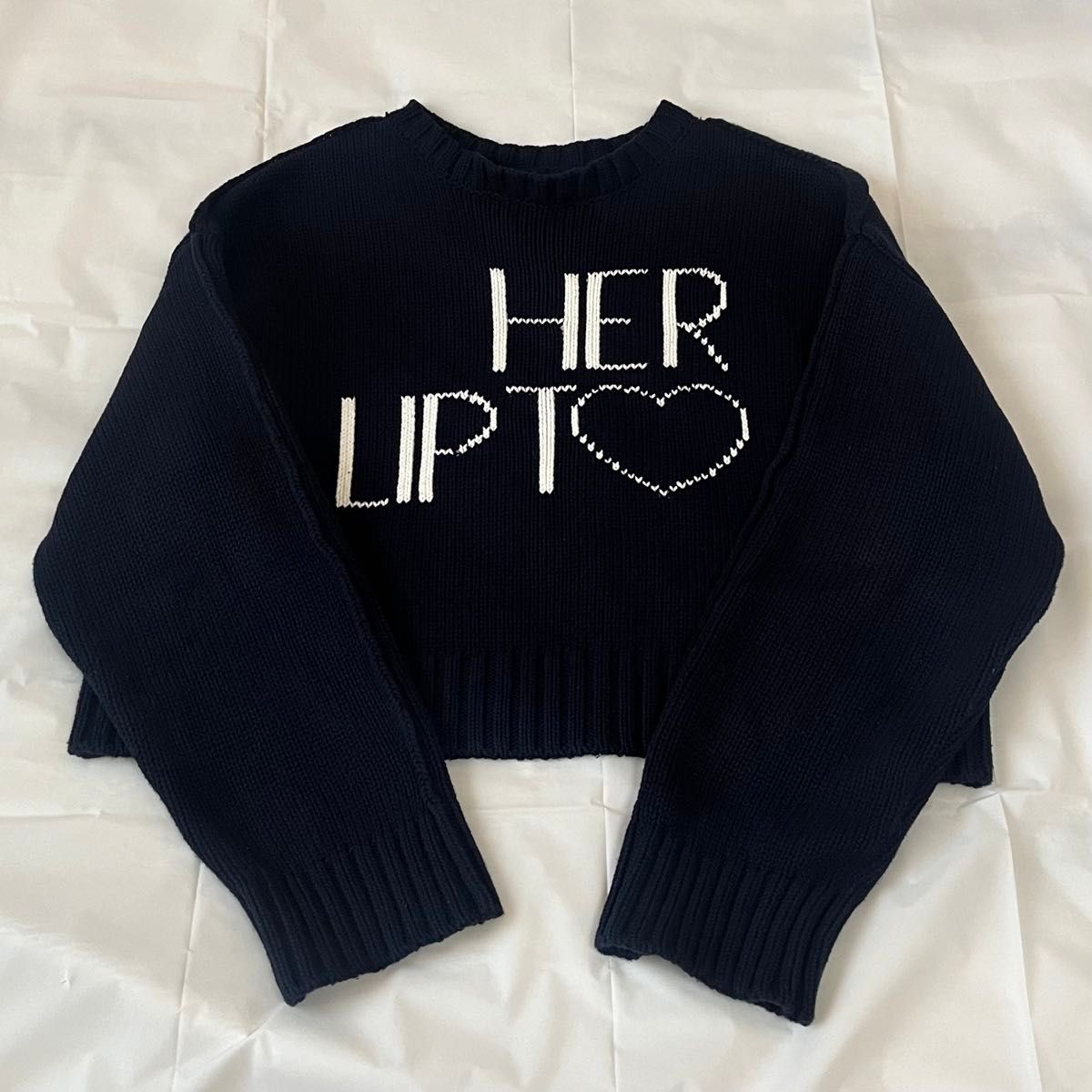 herlipto her lip to Share The Love Knit Top ロゴ ニット セーター