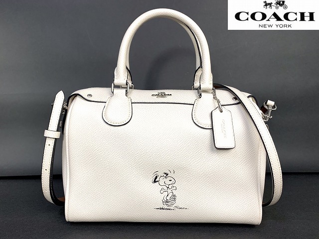 美品 送料無料 限定モデル コーチ COACH × スヌーピー レザー ベネット