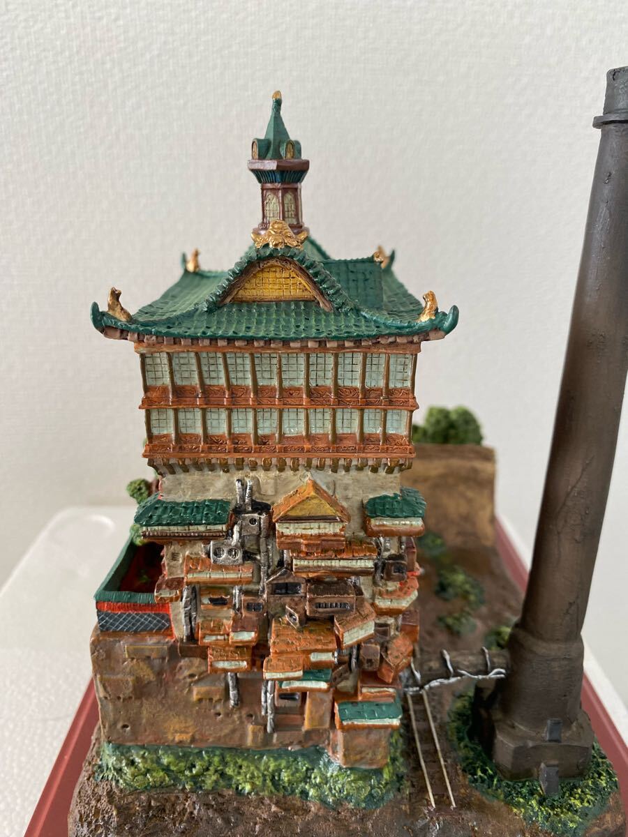 新品未使用】千と千尋の神隠し DVDコレクターズエディション 油屋