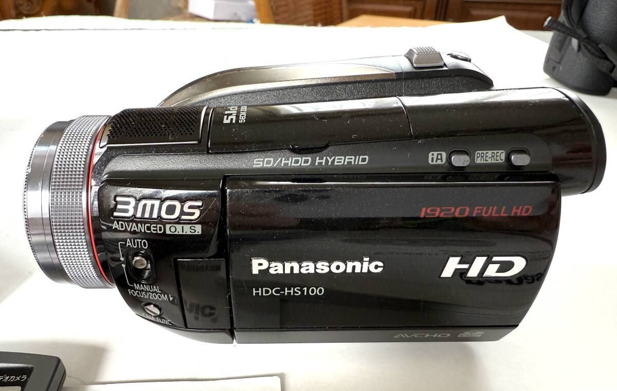 美品】Panasonic デジタルハイビジョンビデオカメラ HDC-HS100