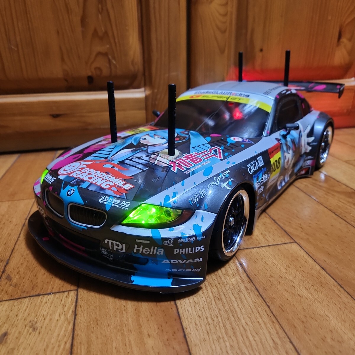 即決《送料無料》 レア ボディのみ タミヤ 初音ミク Studie GLAD BMW