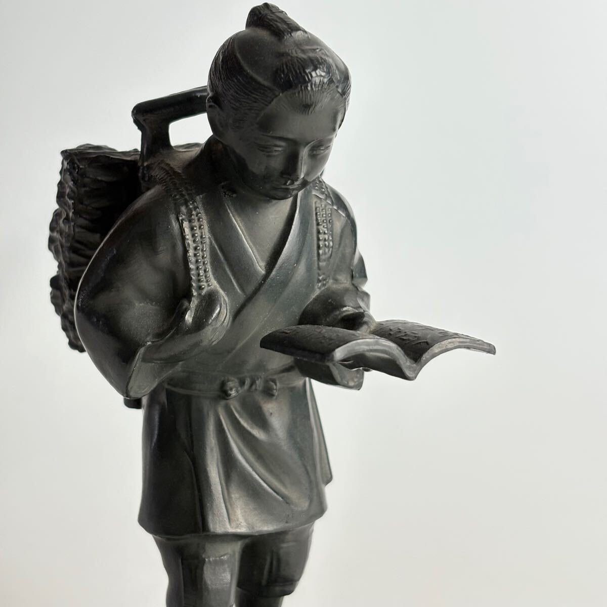 Yahoo!オークション - 二宮金次郎像 金属製 二宮尊徳 ビンテージ 置物