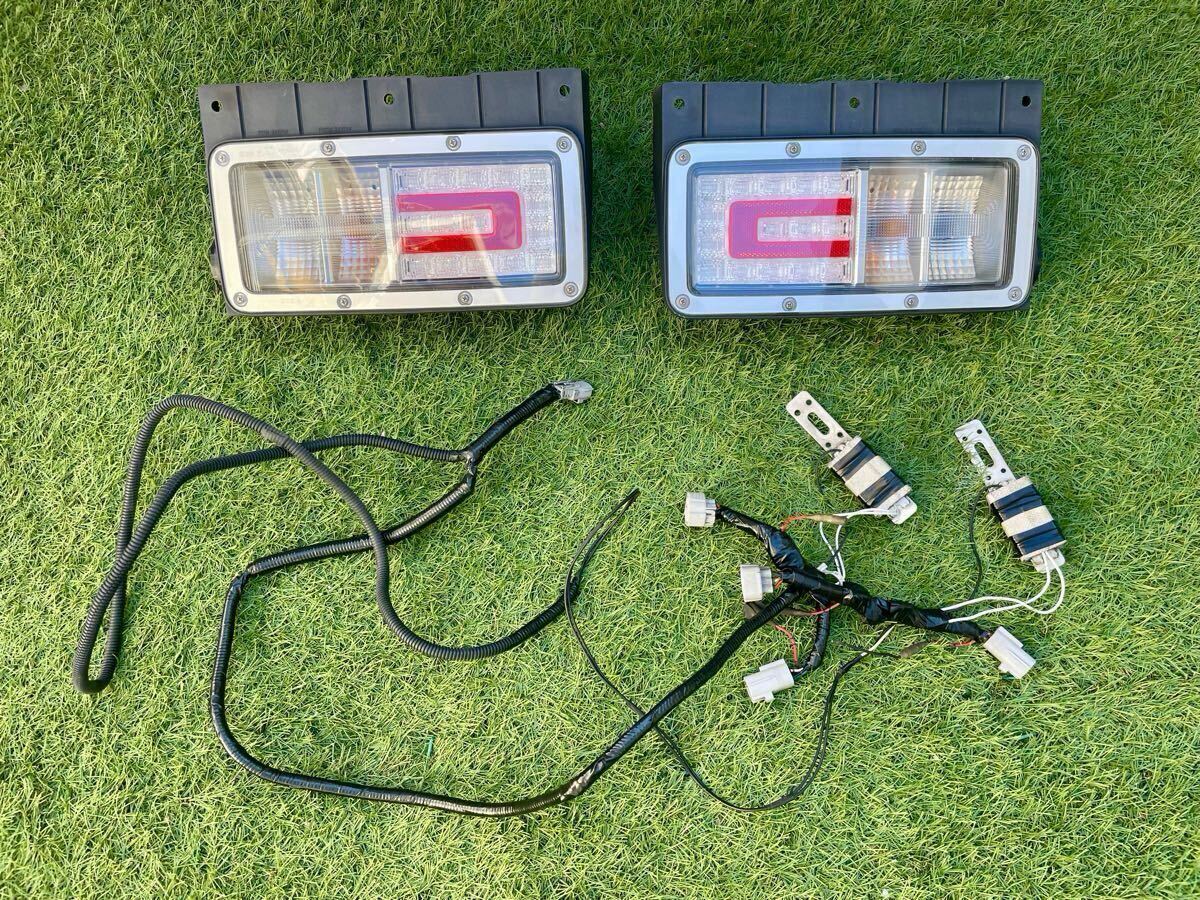 日野プロフィア 純正LEDテールランプ変換セット中古｜Yahoo!フリマ（旧