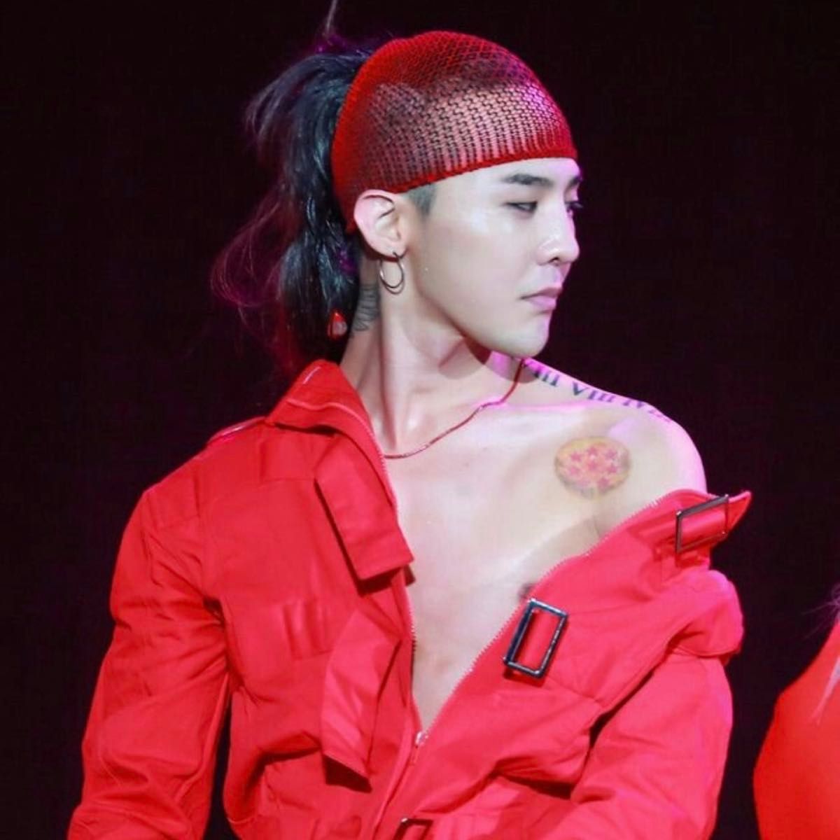 BIGBANG G-DRAGON ジヨン キーホルダー｜Yahoo!フリマ（旧PayPayフリマ）