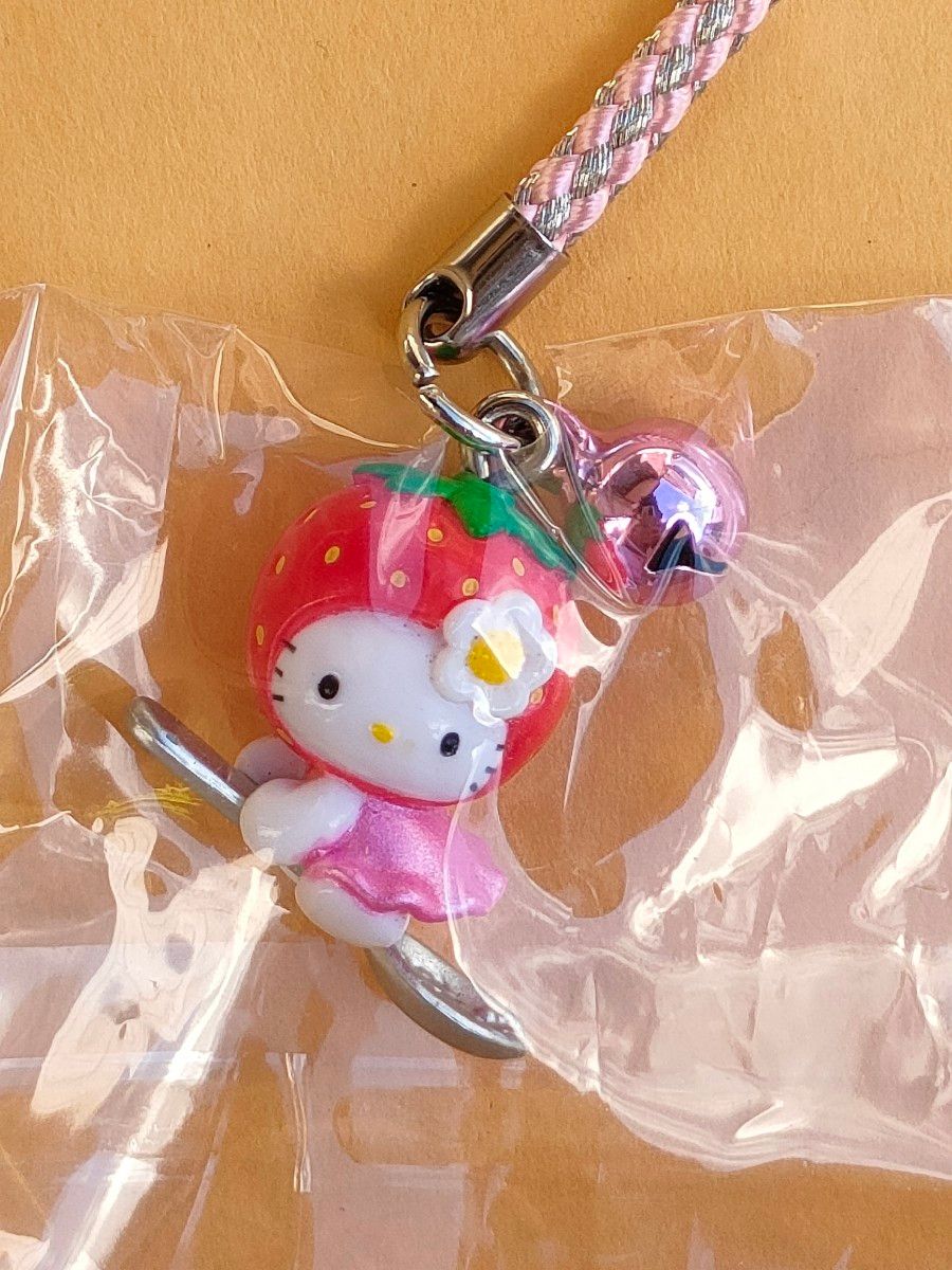 激レア 未使用品 ハローキティ ご当地キティ 栃木限定 いちご 苺