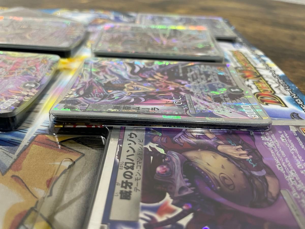 新品未開封 デュエルマスターズ DMC-63 ルナティック・ゴッド 絶版