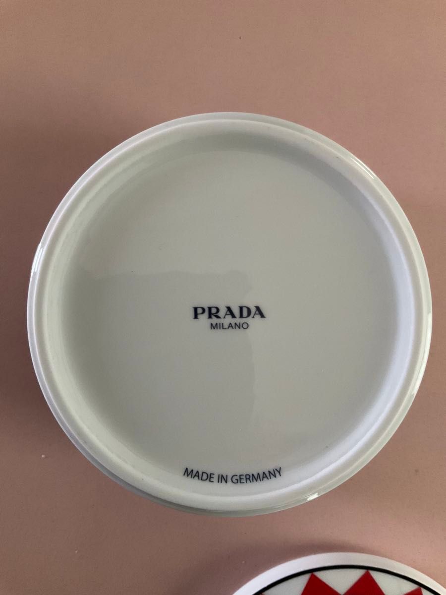 未使用品 PRADA ポーセリン アクセサリー ジュエリー ケース 陶器