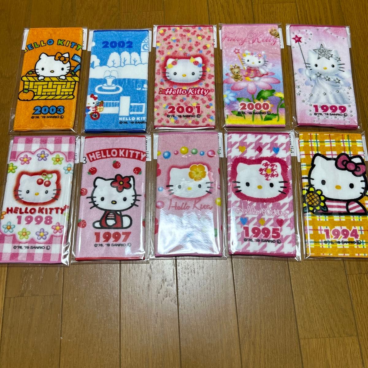 ご当地キティ ハローキティ 50周年 プチタオル 50枚まとめ売り 1974