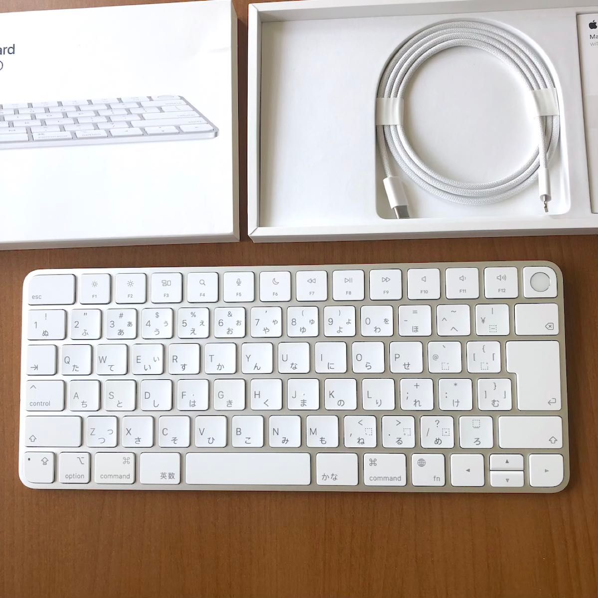 程度良好/美品】Touch ID搭載 Apple Magic Keyboard マジック
