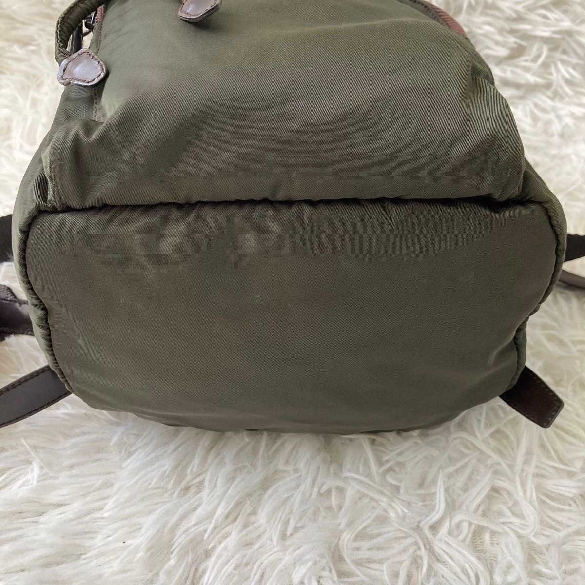 美品 PRADA プラダ リュック 三角ロゴ ナイロン 巾着 グリーン