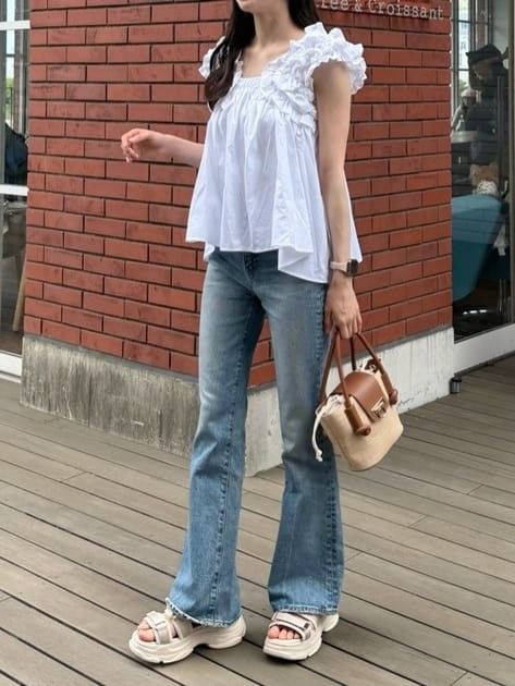 MOUSSY MVS FLARE ミサモジーンズ 25｜Yahoo!フリマ（旧PayPayフリマ）