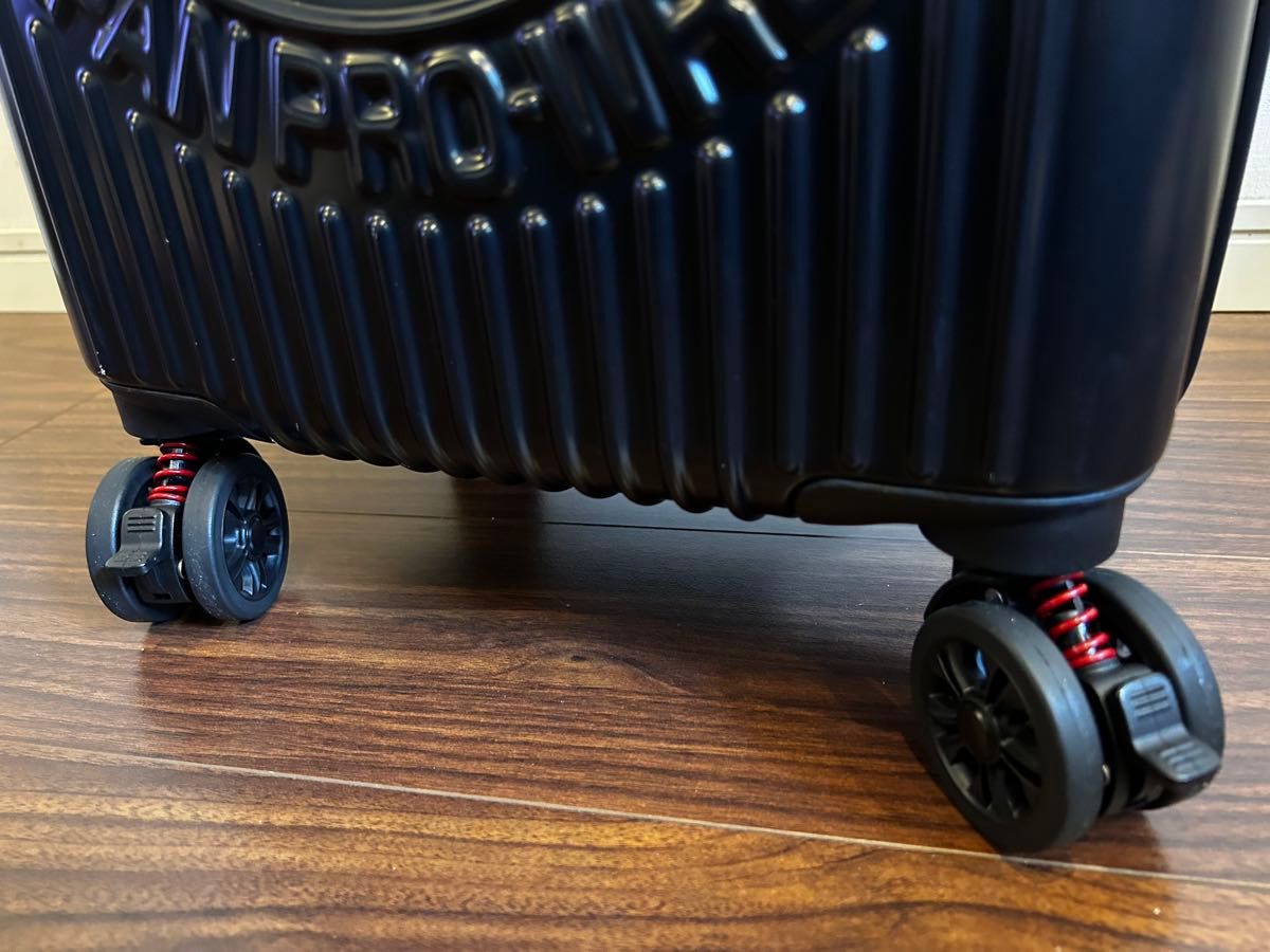 WRESTLE KINGDOM in 東京ドーム』1月4日のロイヤルシート特典の新日本