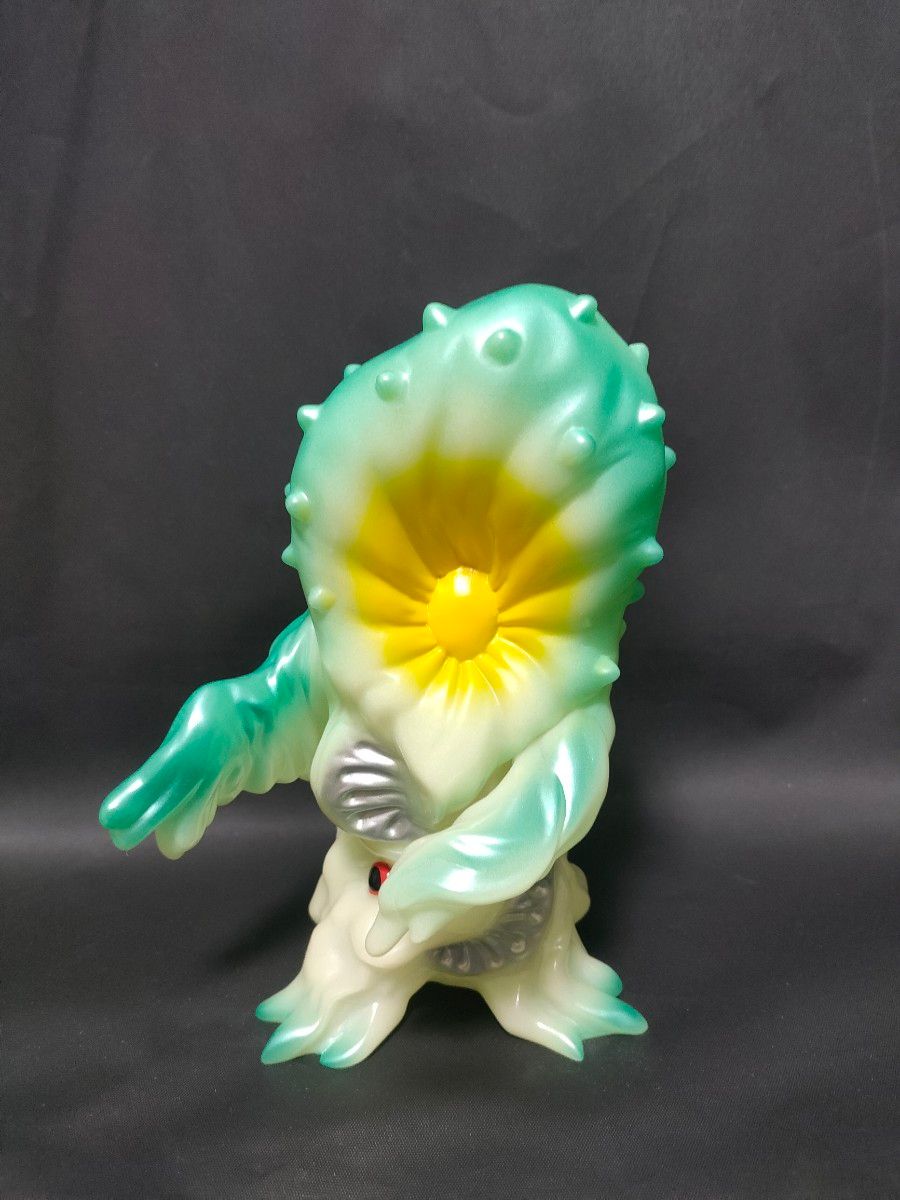 M1号 グリーンモンス 蓄光ソフビ 緑 未開封 ウルトラマン マルサン