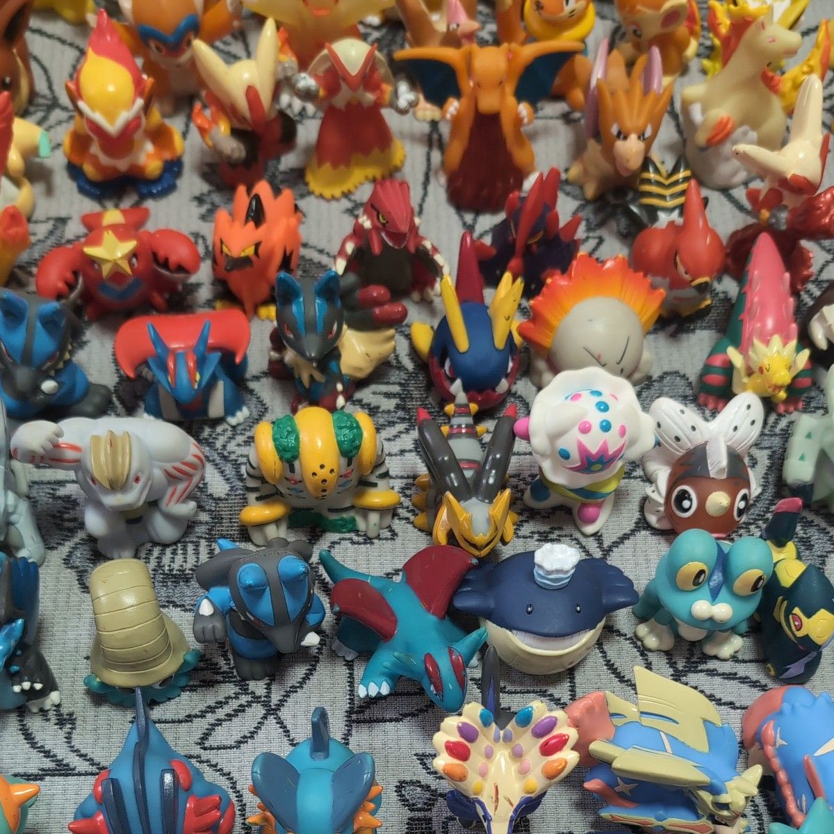 ポケモンキッズ 300体 バラ売り不可 ポケットモンスター 指人形