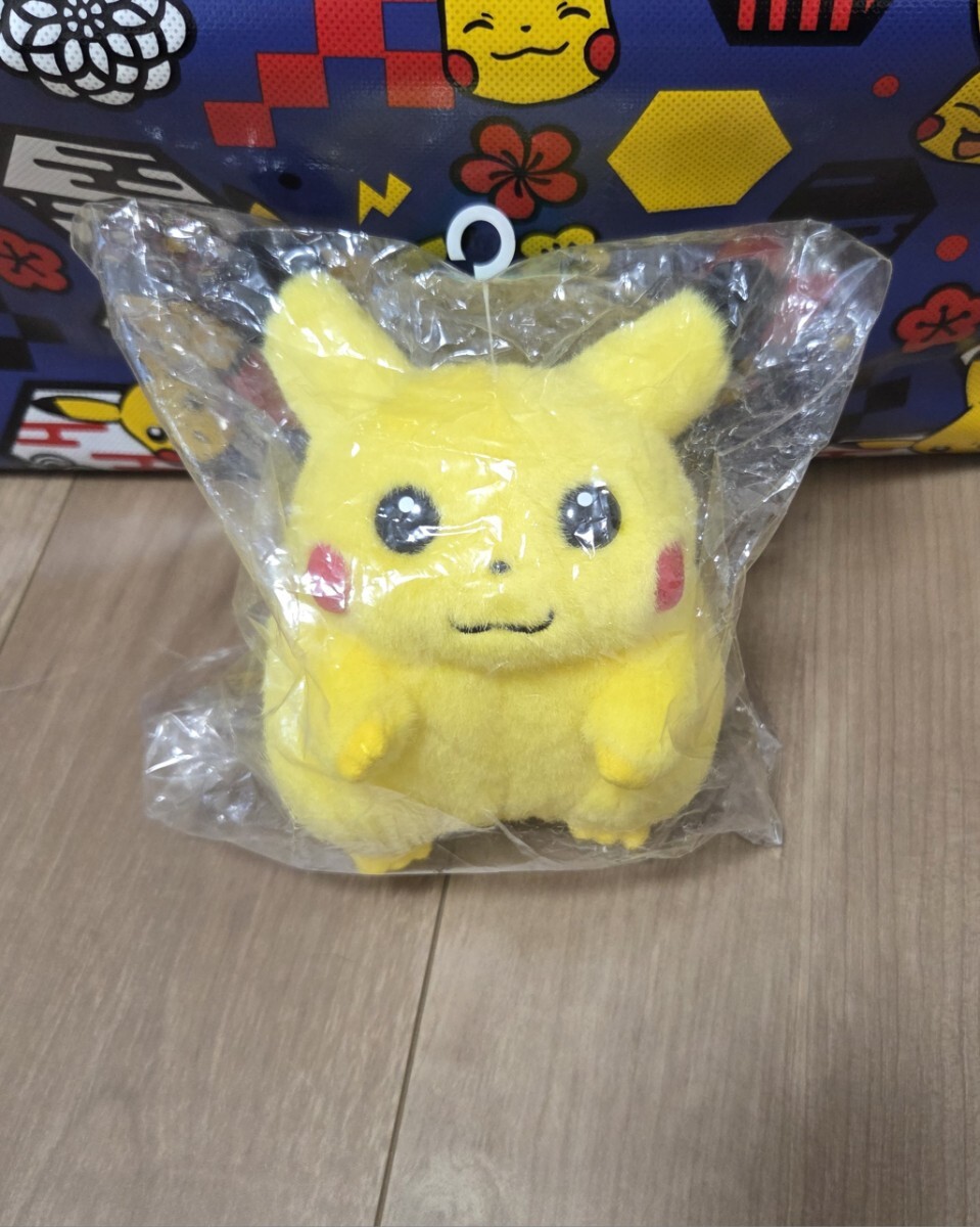 希少】新品 タグ付き ポケモン 初期 ピカチュウ ぬいぐるみ TOMY