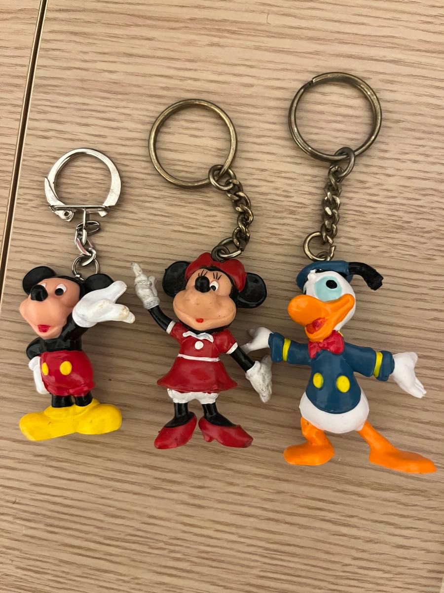 ディズニー キーホルダー フィギュアキーホルダー フィギュア 昭和