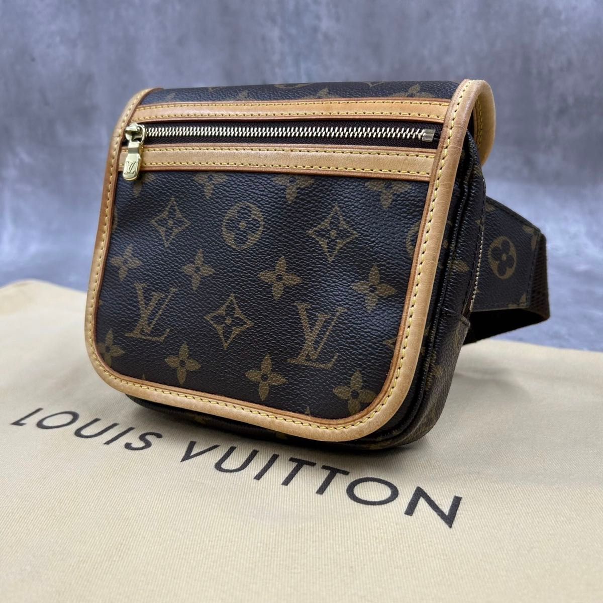極美品】ルイヴィトン LV バムバッグ ボスウォール モノグラム ボディ