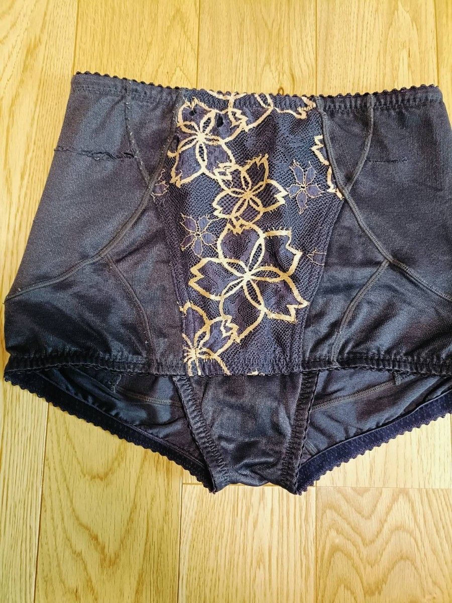 難あり 処分品 昔のさくら ショートガードル L MARUKO 補正下着マルコ