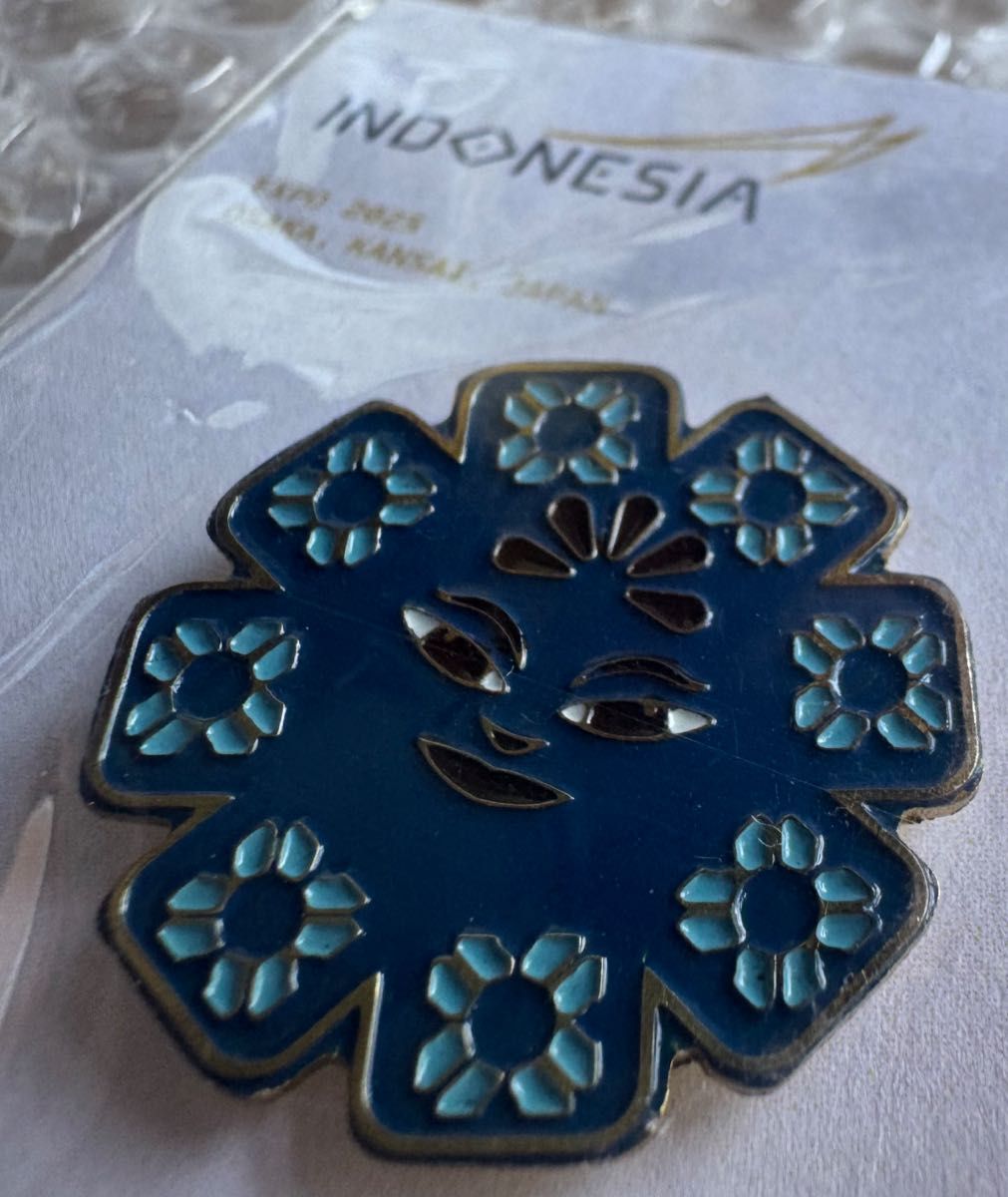 大阪・関西万博 インドネシア館 ピンバッジ ピンズ 数量限定 青