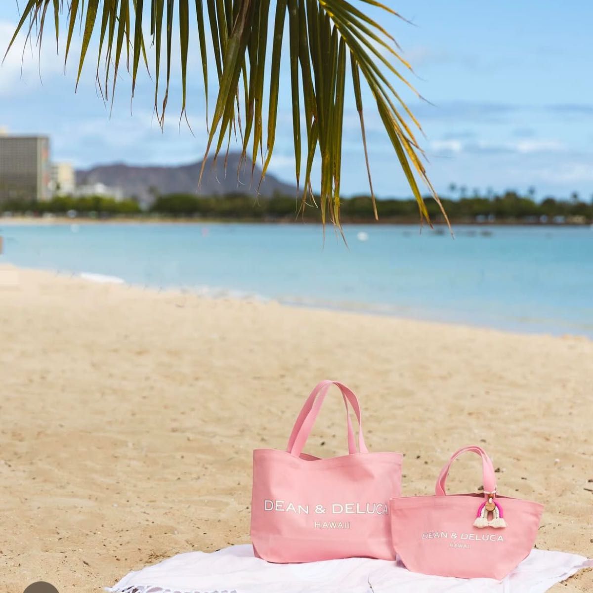 ディーン＆デルーカ ロイヤルハワイアン店限定ピンクトート大小セット