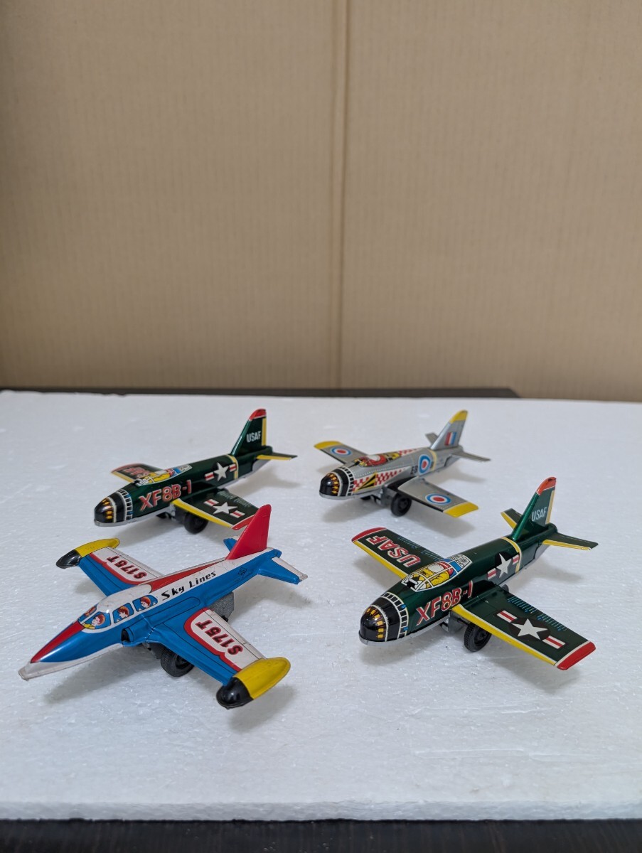 当時物 昭和レトロ 戦闘機 ブリキ 日本製 13㎝ MADE IN JAPAN 飛行機