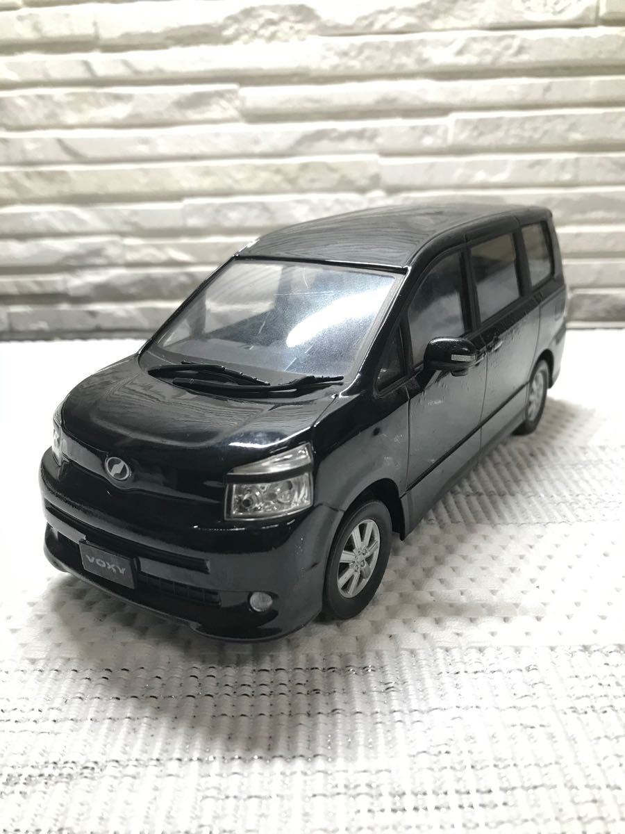 70ヴォクシー カラーサンプル ミニカー ブラック 希少 レア 非売品