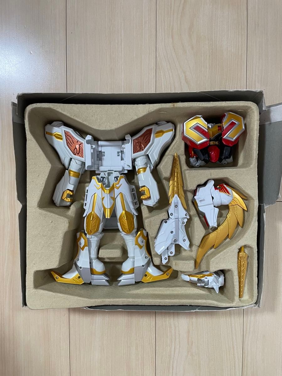 魔法戦隊マジレンジャー DX魔神合体 マジキング ウルカイザー