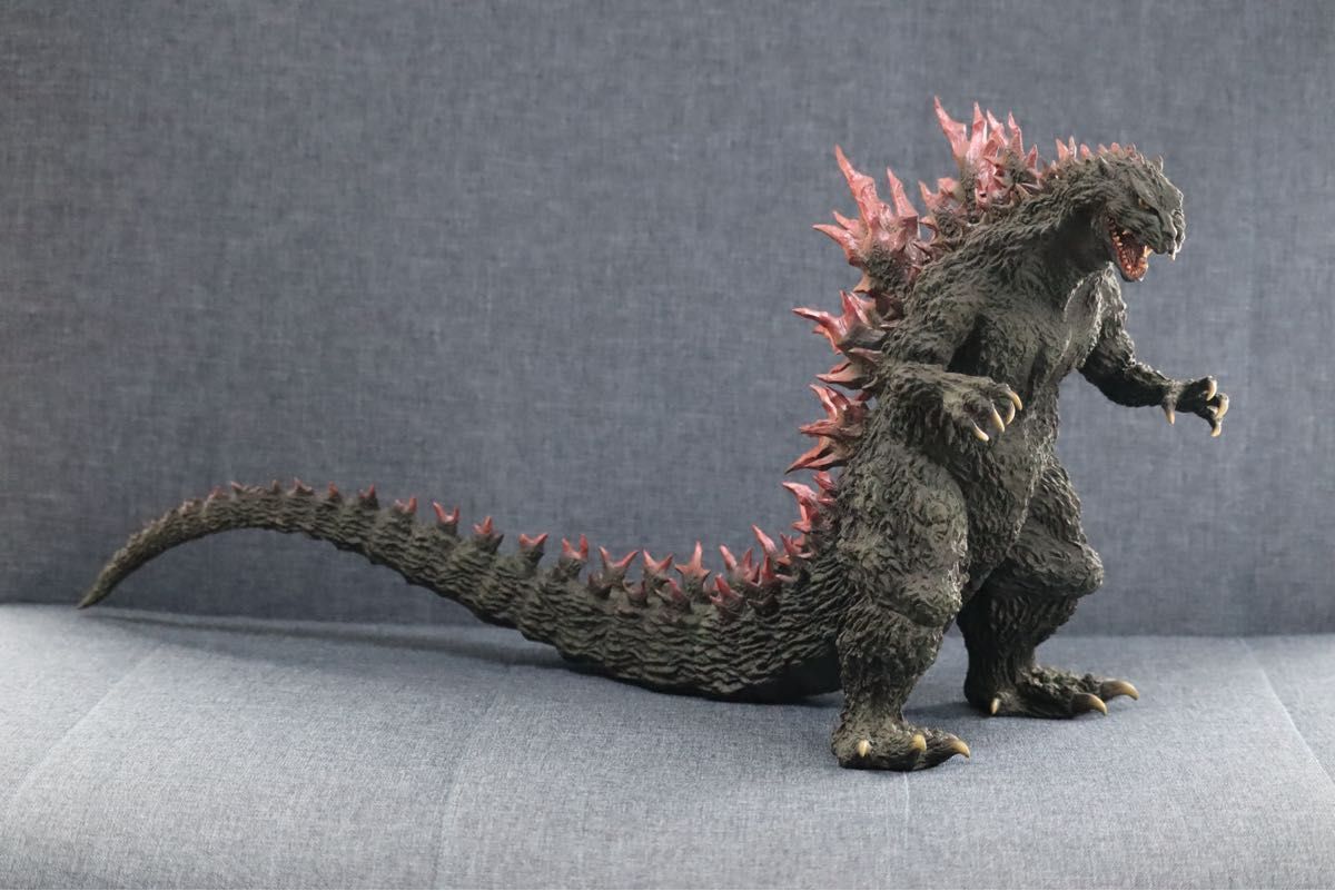 リアルマスターコレクション ゴジラ2000 ミレニアム ひな形レプリカ