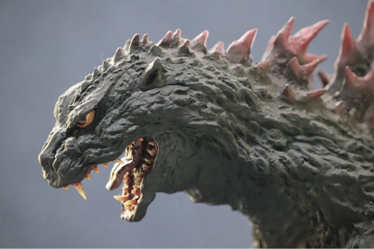 リアルマスターコレクション ゴジラ2000 ミレニアム ひな形レプリカ