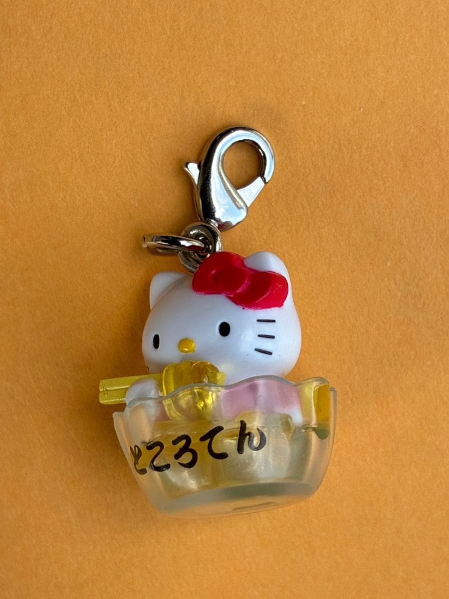 激レア ハローキティ 世界 子犬のお散歩 ファスナーマスコット セット