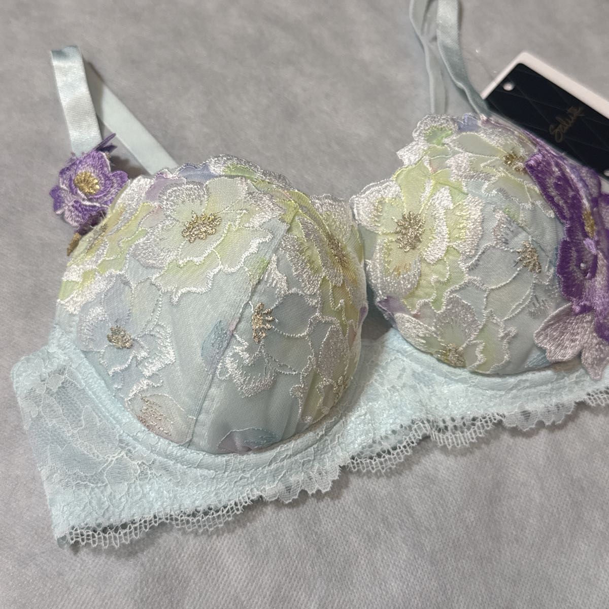 SALE】ワコール サルート P-upブラ D65 2枚セット 新品 匿名配送