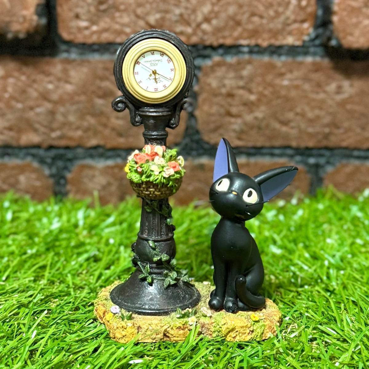 廃盤】魔女の宅急便 ジジ モザイクアート ジオラマ置時計 ベネリック製