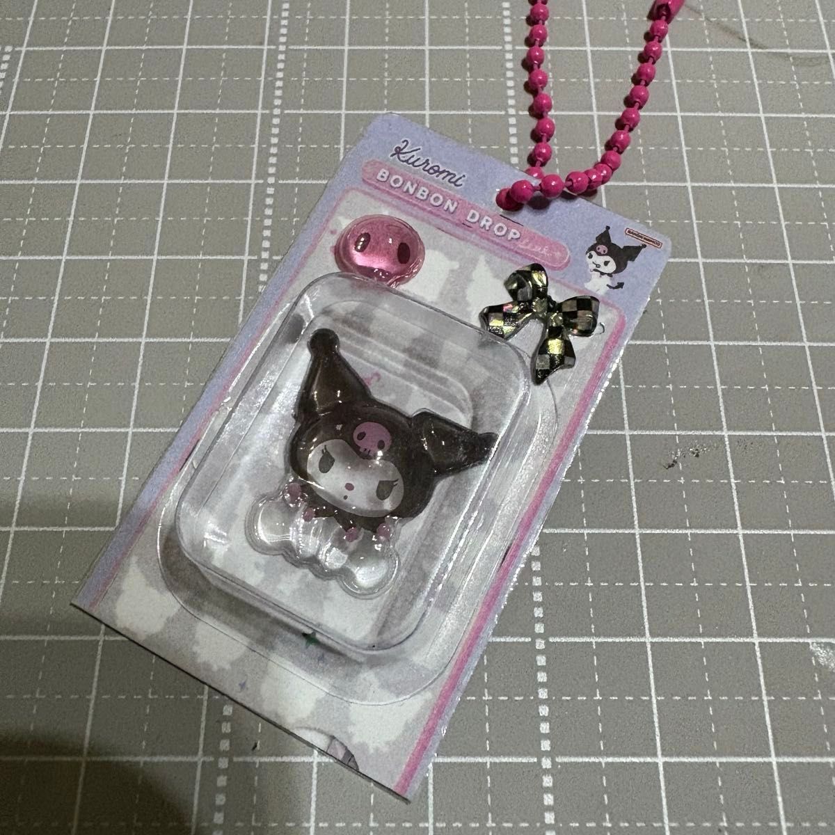 ハローキティ サンリオ系 ボンボンドロップ キーホルダー パッケージ風