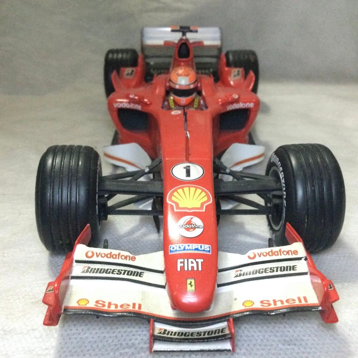 Ferrari F2005 ミハエル・シューマッハ 1/18 Mattel ホットウィール