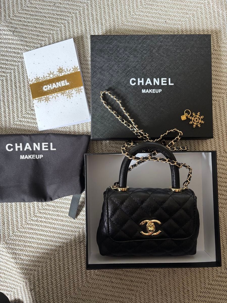 新品 CHANEL シャネル ノベルティ ショルダーバッグ｜Yahoo!フリマ（旧