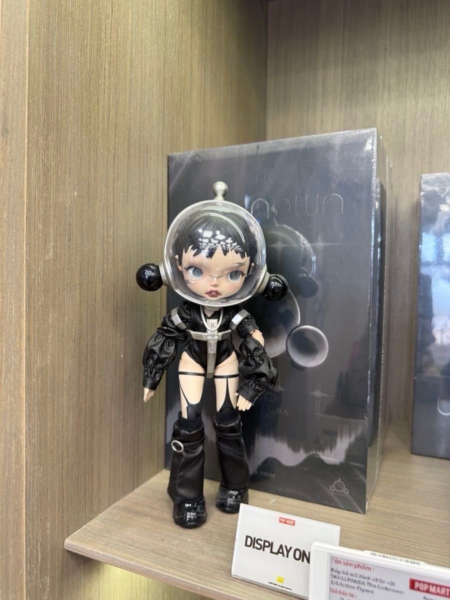 SKULLPANDA The Unknown 1/6 アクションフィギュア スカルパンダ