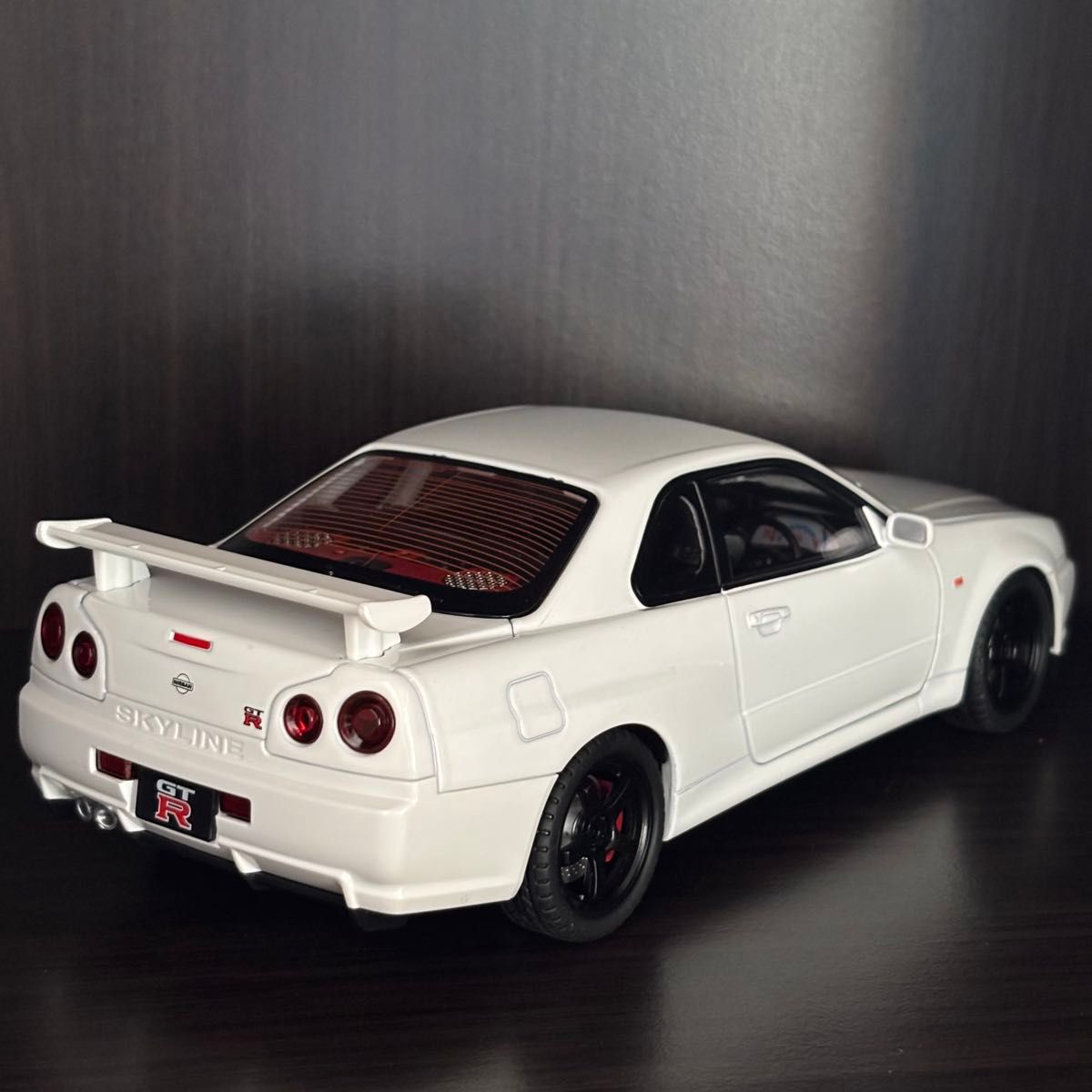 ダイキャスト 大迫力 日産 スカイライン GT-R R34 1/18 模型｜Yahoo