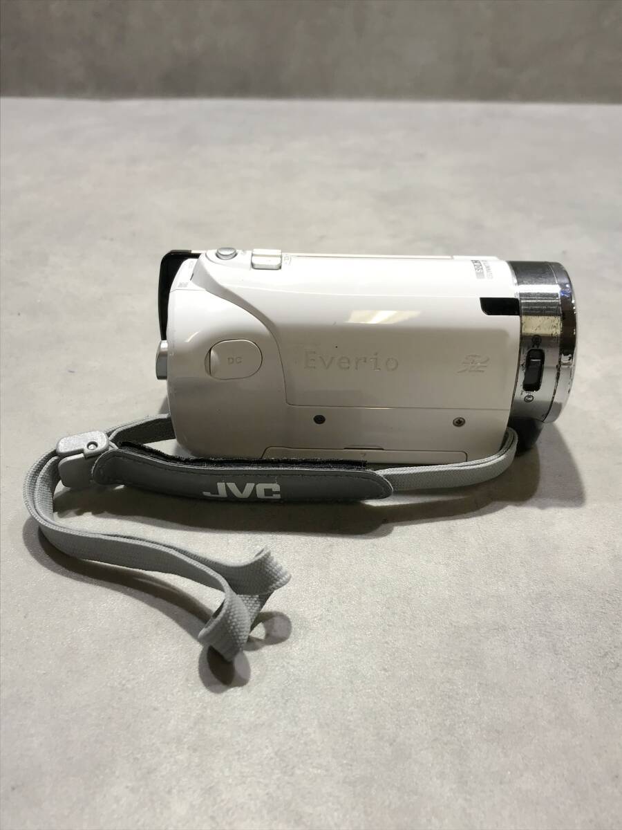 JVC JVC Everio エブリオ デジタルビデオカメラ GZ-E117 ホワイト