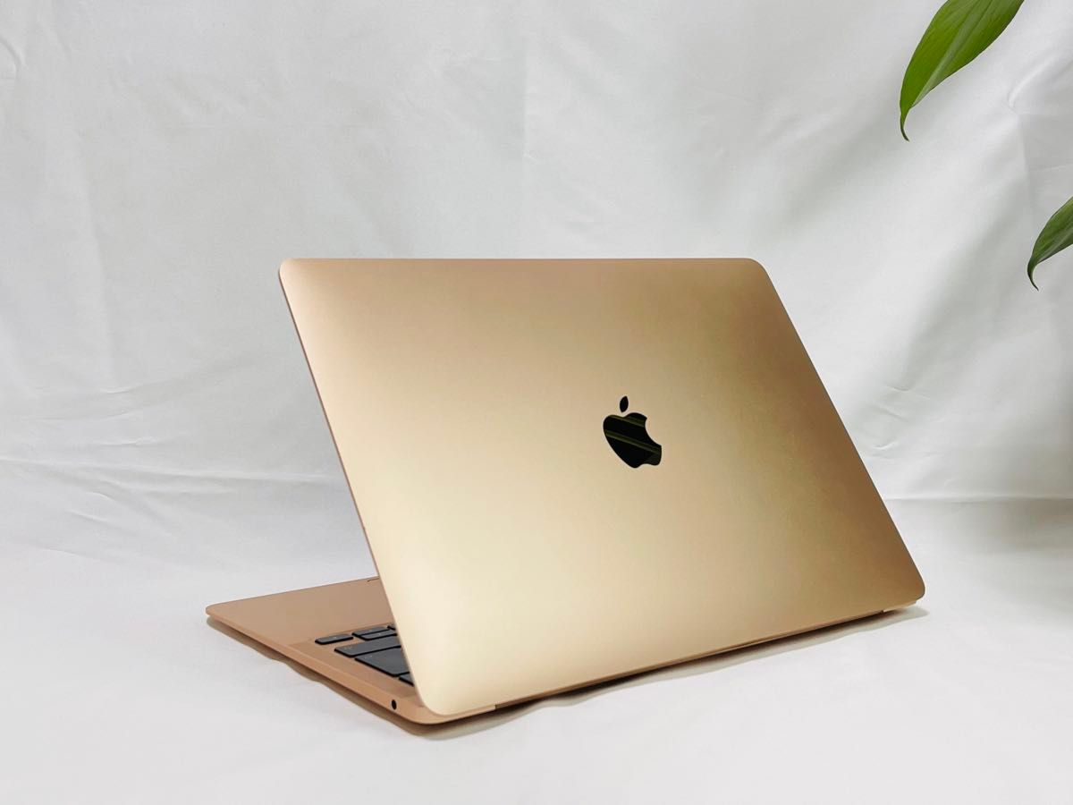 Macbook Air M1 チップ Ram16GB SSD256GB Office ゴールド｜Yahoo
