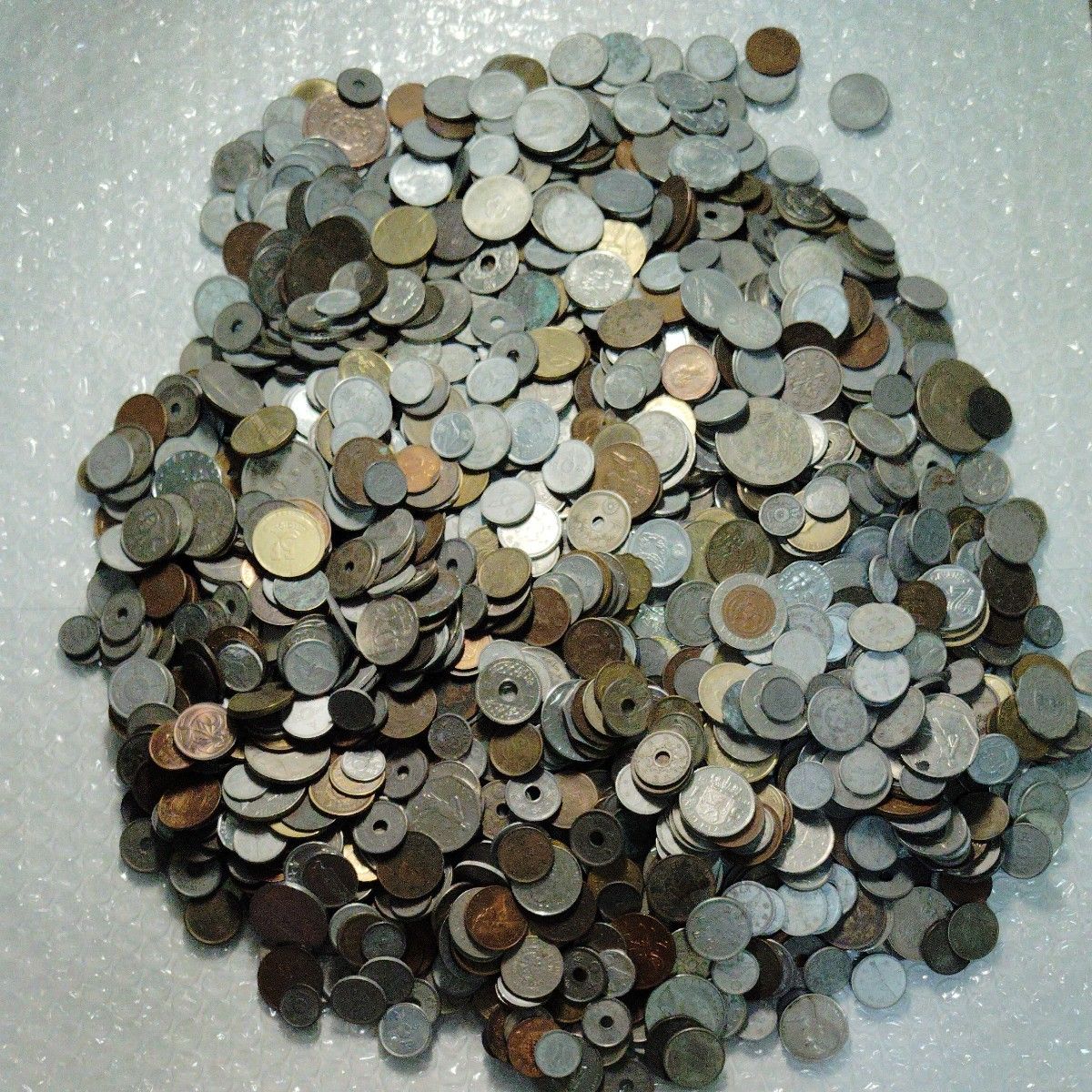 雑銭(日本古銭 海外古銭)まとめ 5kg｜Yahoo!フリマ（旧PayPayフリマ）