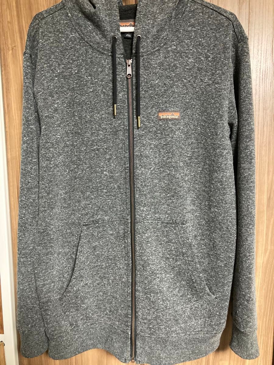 patagonia(パタゴニア)メンズ フルジップ ワーク フーディー Mサイズ