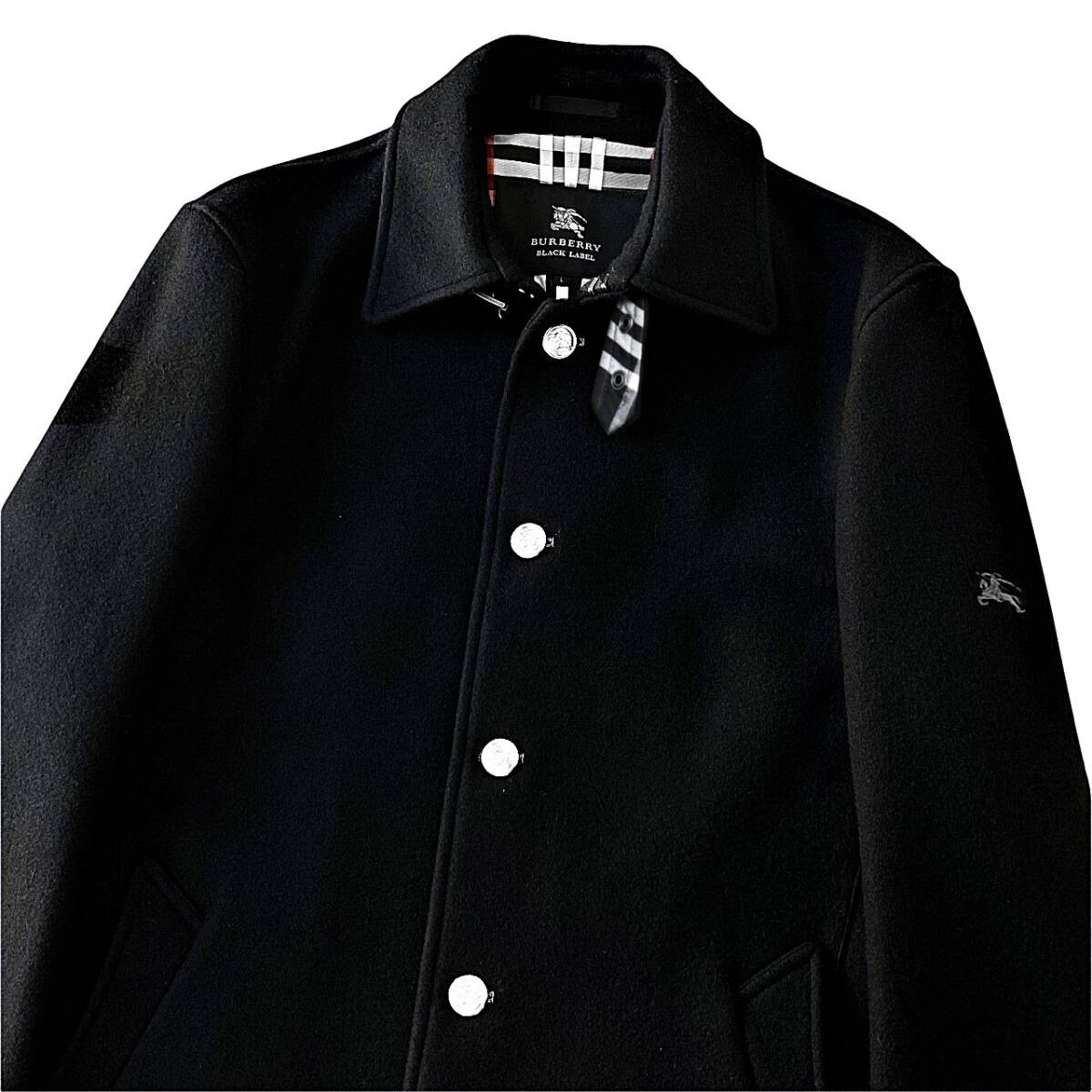 極美品 バーバリーブラックレーベル 銀ボタン ホース刺繍 ノバチェック